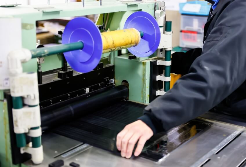 スーパーカッター加工